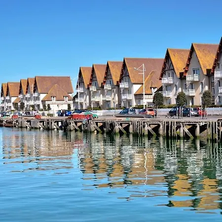 Paradise , Avec Loggias Et Vue Mer Apartmán *
